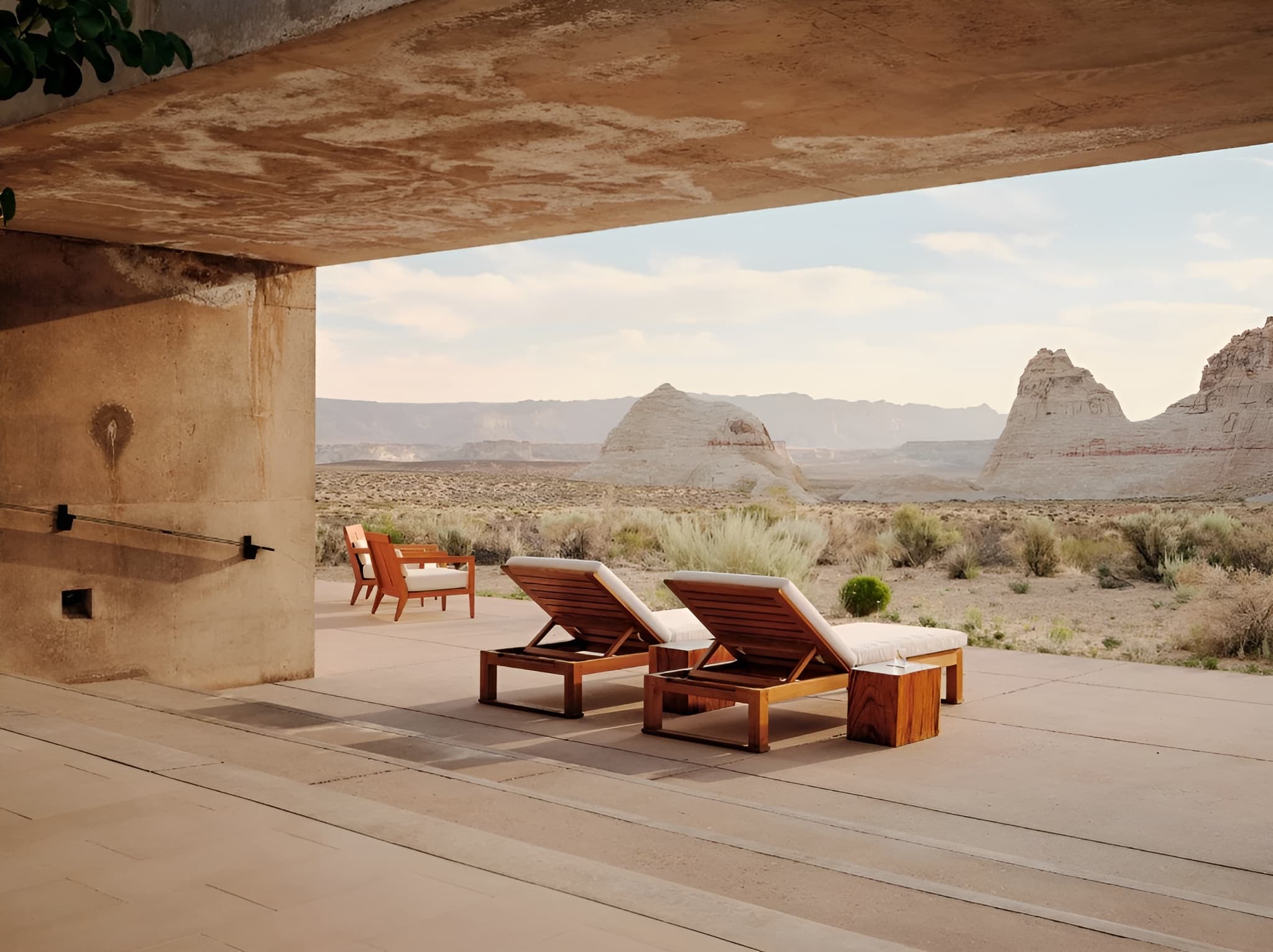 Hospitality & Resorts